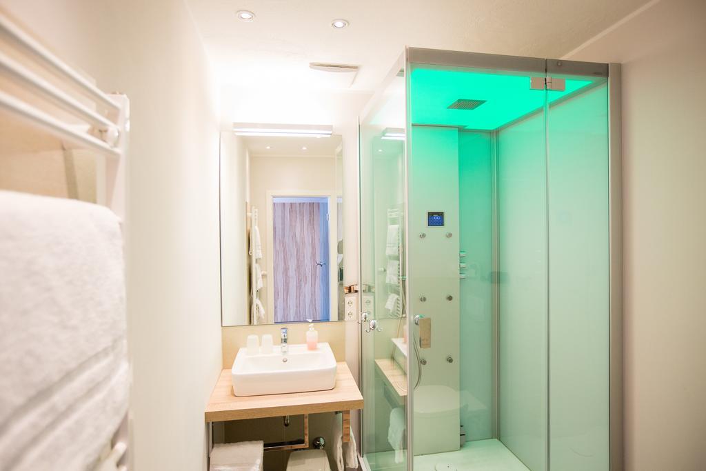 Hotel Roeb 니데겐 객실 사진