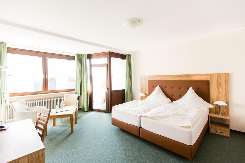 Hotel Roeb 니데겐 객실 사진